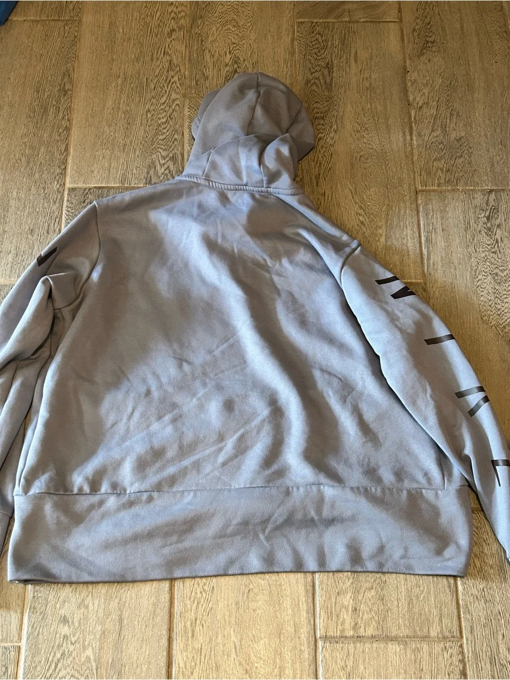 Nike Light Gray Dri-FIT Athletic Top - size xl